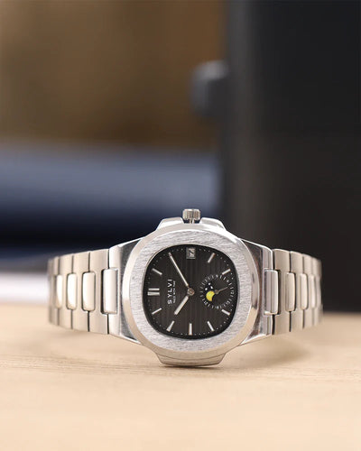 Urbane Moon Black Silver